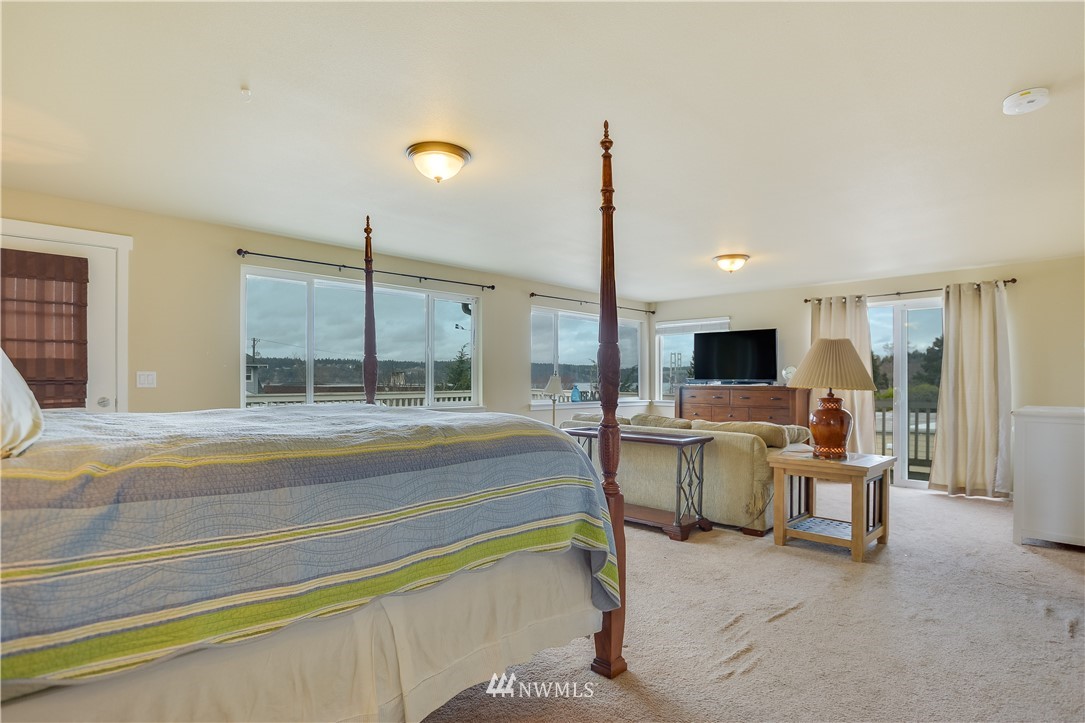 1546 South Walters Road Tacoma, WA 98465 - Photo 10 of 22