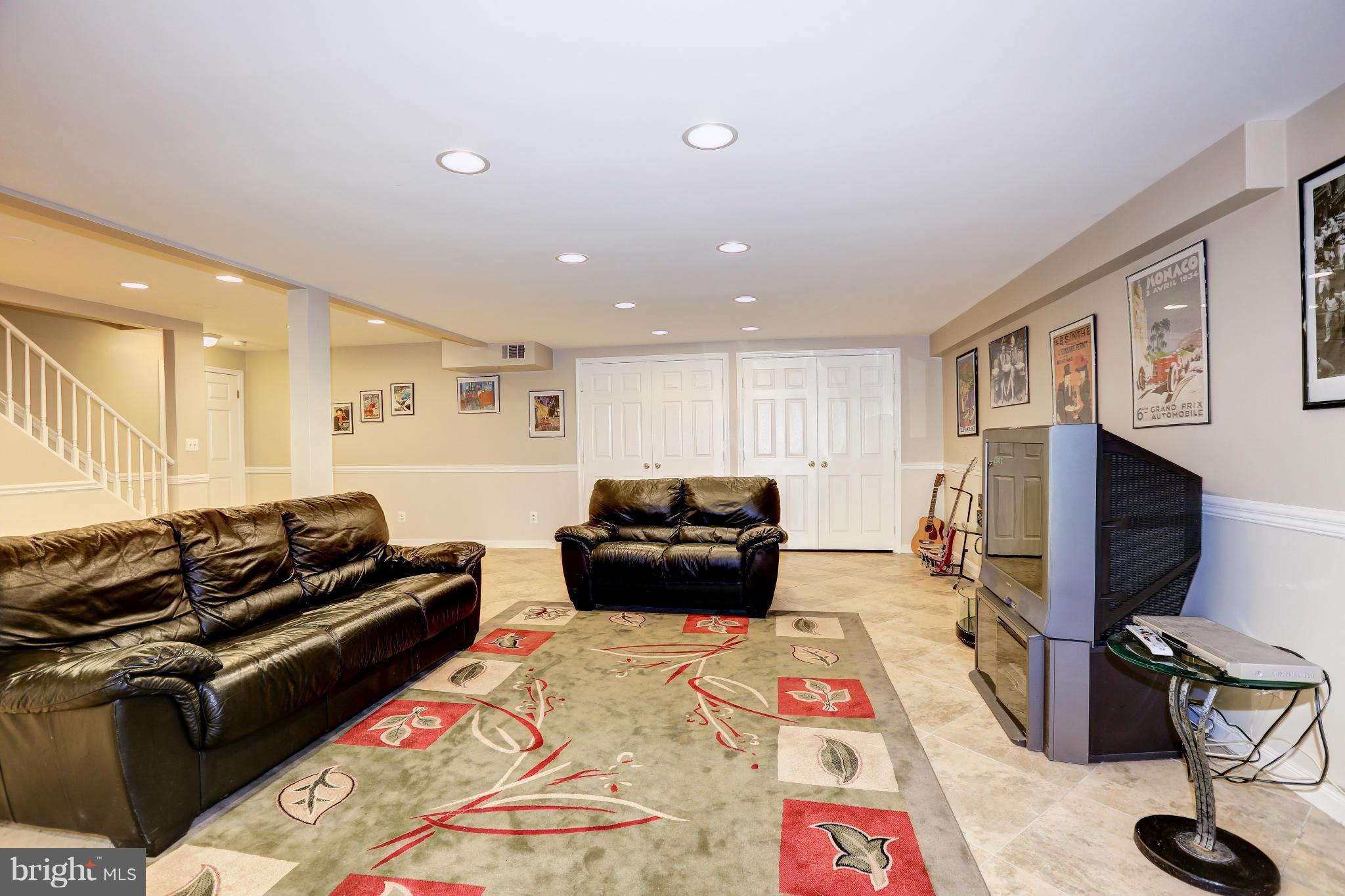 759 Ridge Drive McLean, VA 22101 - Photo 22 of 30 Large Recreation Room