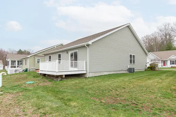 $639,900 | 59 Sagewood Drive, Pelham, NH 03076