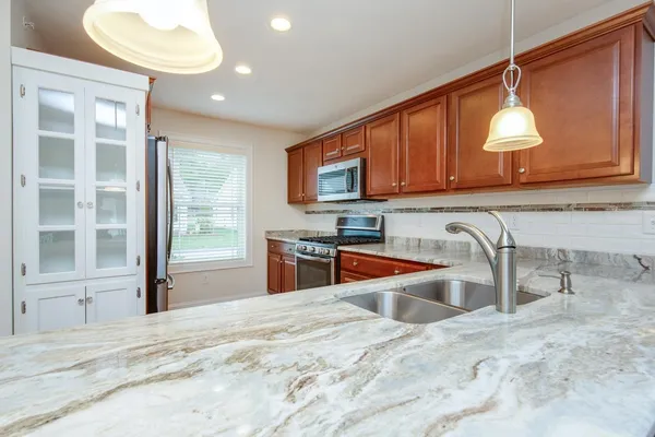 $639,900 | 59 Sagewood Drive, Pelham, NH 03076