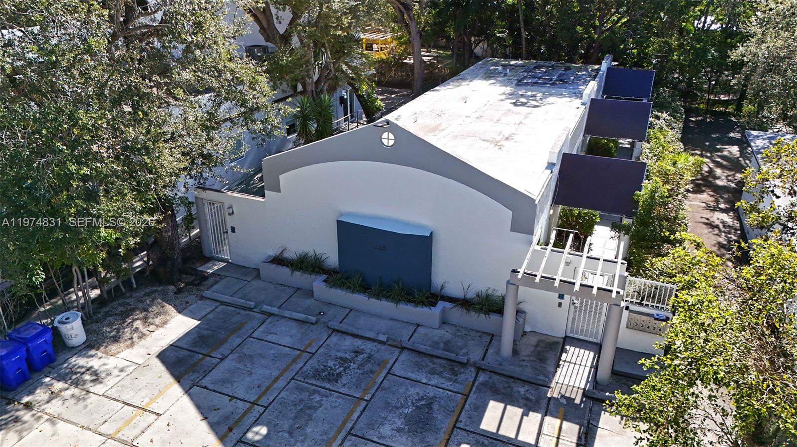 2825 Southwest 3rd Avenue Miami, FL 33129 - Photo 4 of 8