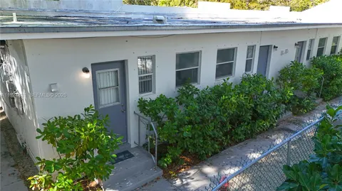 $2,300,000 | 2825 Southwest 3rd Avenue, Miami, FL 33129
