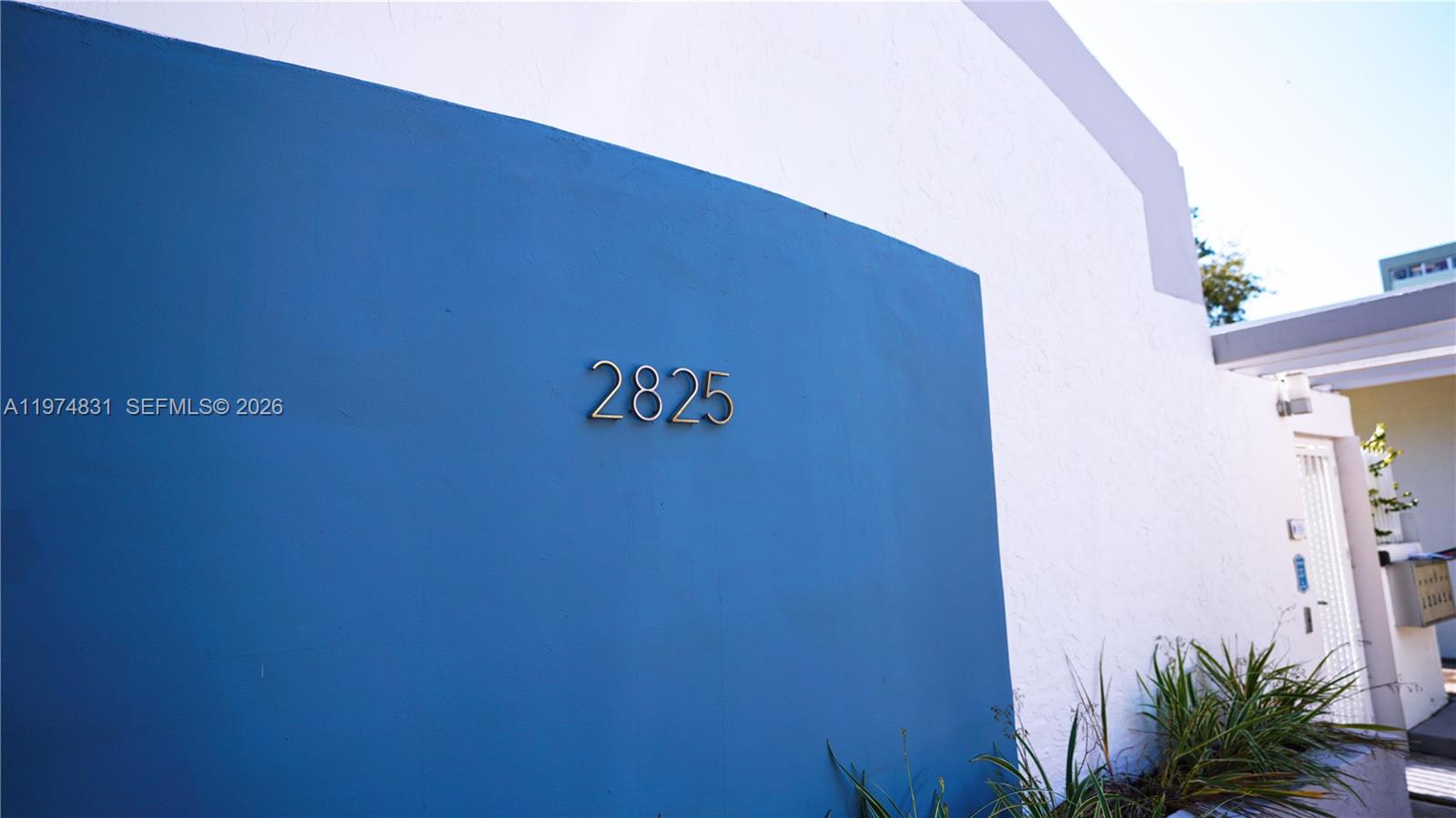 2825 Southwest 3rd Avenue Miami, FL 33129 - Photo 8 of 8 a close up of a wall
