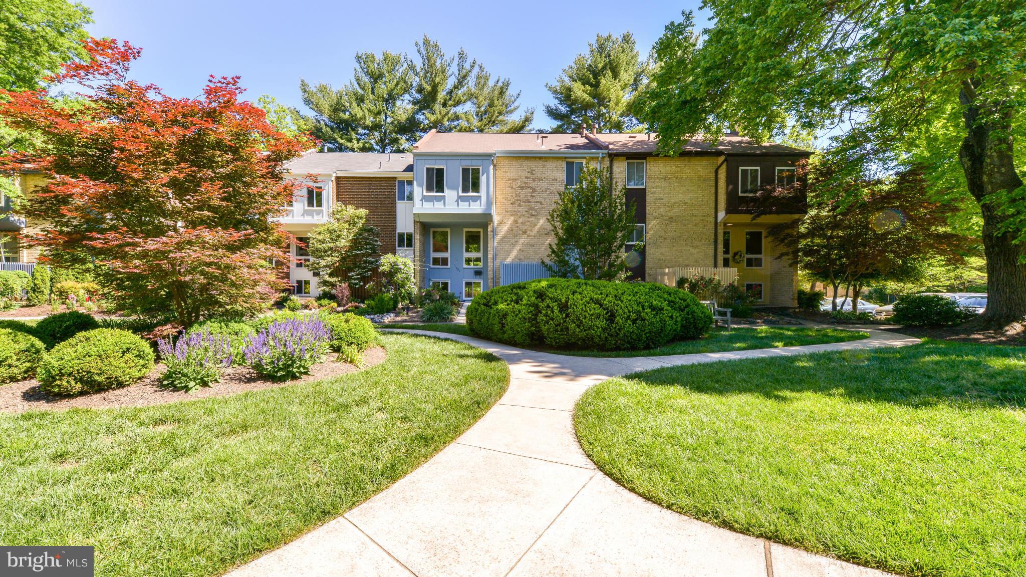 11021 Saffold Way Reston, VA 20190 - Photo 2 of 29 Exterior (Front)