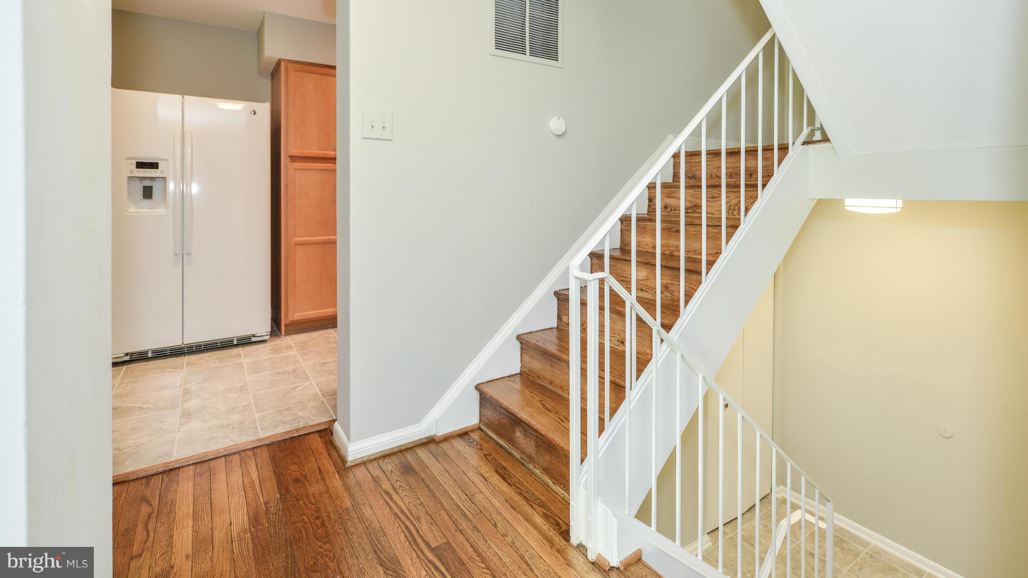 11021 Saffold Way Reston, VA 20190 - Photo 3 of 29 Interior (General)