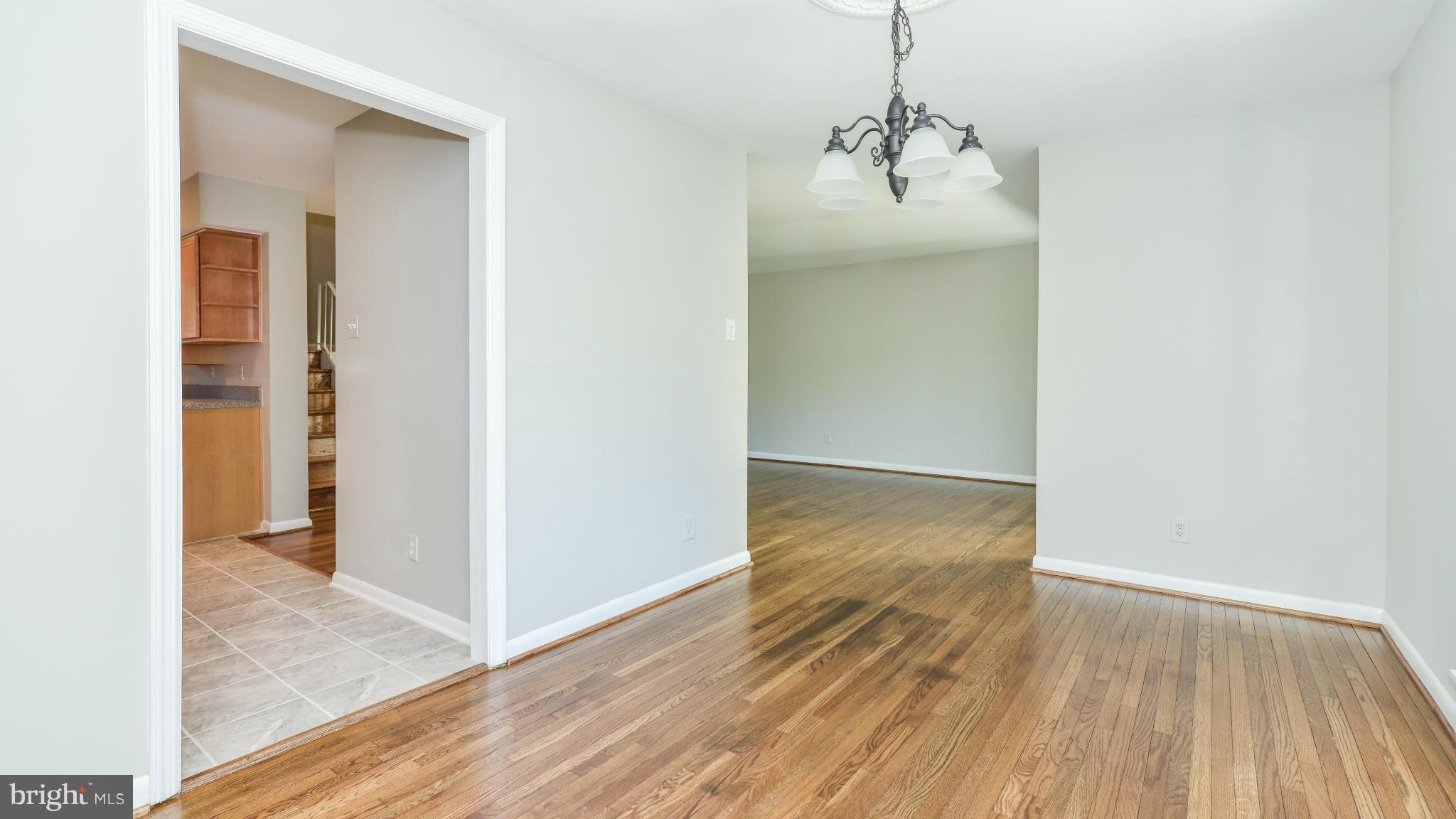 11021 Saffold Way Reston, VA 20190 - Photo 8 of 29 Dining Room