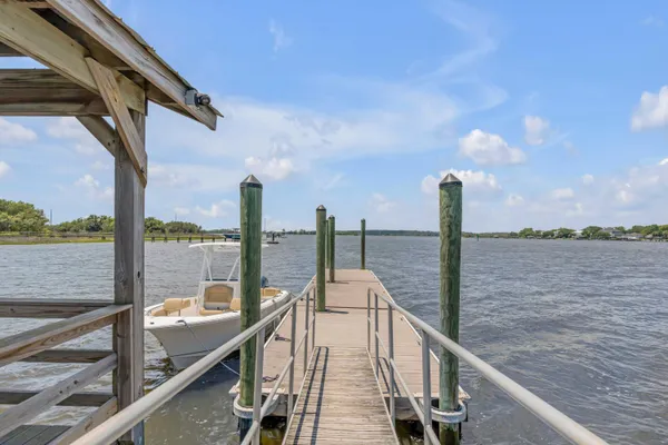 $2,495,000 | 1605 Bernier Cmns, Johns Island, SC 29455