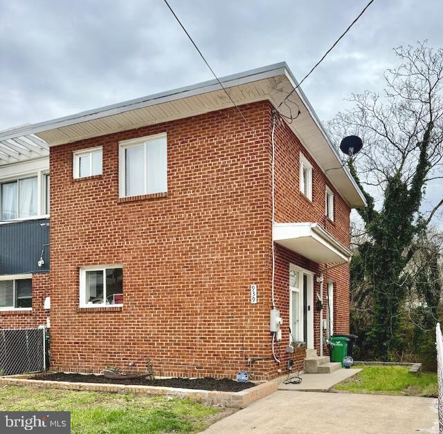 939 Owens Road Oxon Hill, MD 20745 - Photo 1 of 32 Welcome Home!