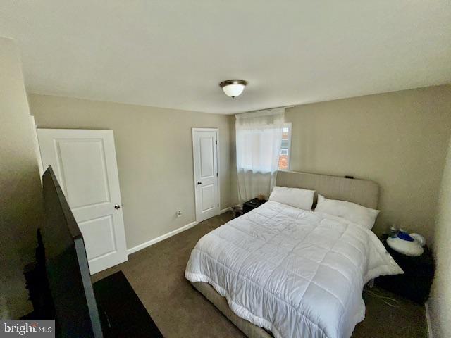 939 Owens Road Oxon Hill, MD 20745 - Photo 15 of 32 Main bedroom (View 2)