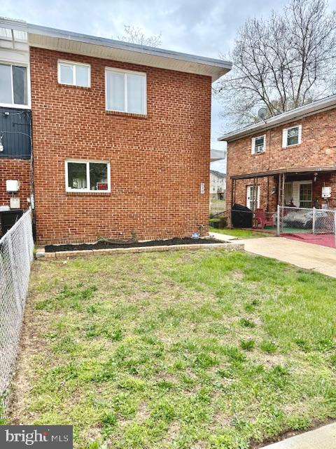 939 Owens Road Oxon Hill, MD 20745 - Photo 2 of 32 Front of the house