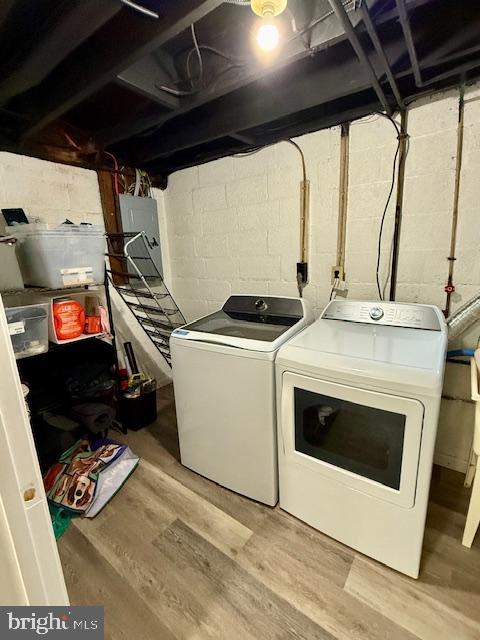 939 Owens Road Oxon Hill, MD 20745 - Photo 26 of 32 Laundry Room