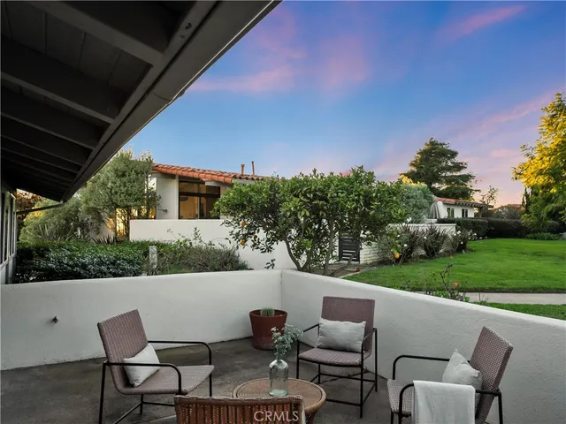 $1,975,000 | 1954 Vista Caudal, Newport Beach, CA 92660