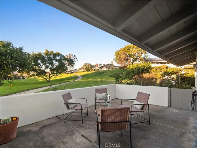 $1,975,000 | 1954 Vista Caudal, Newport Beach, CA 92660