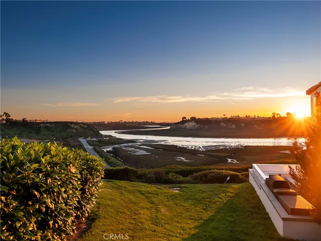 $1,975,000 | 1954 Vista Caudal, Newport Beach, CA 92660