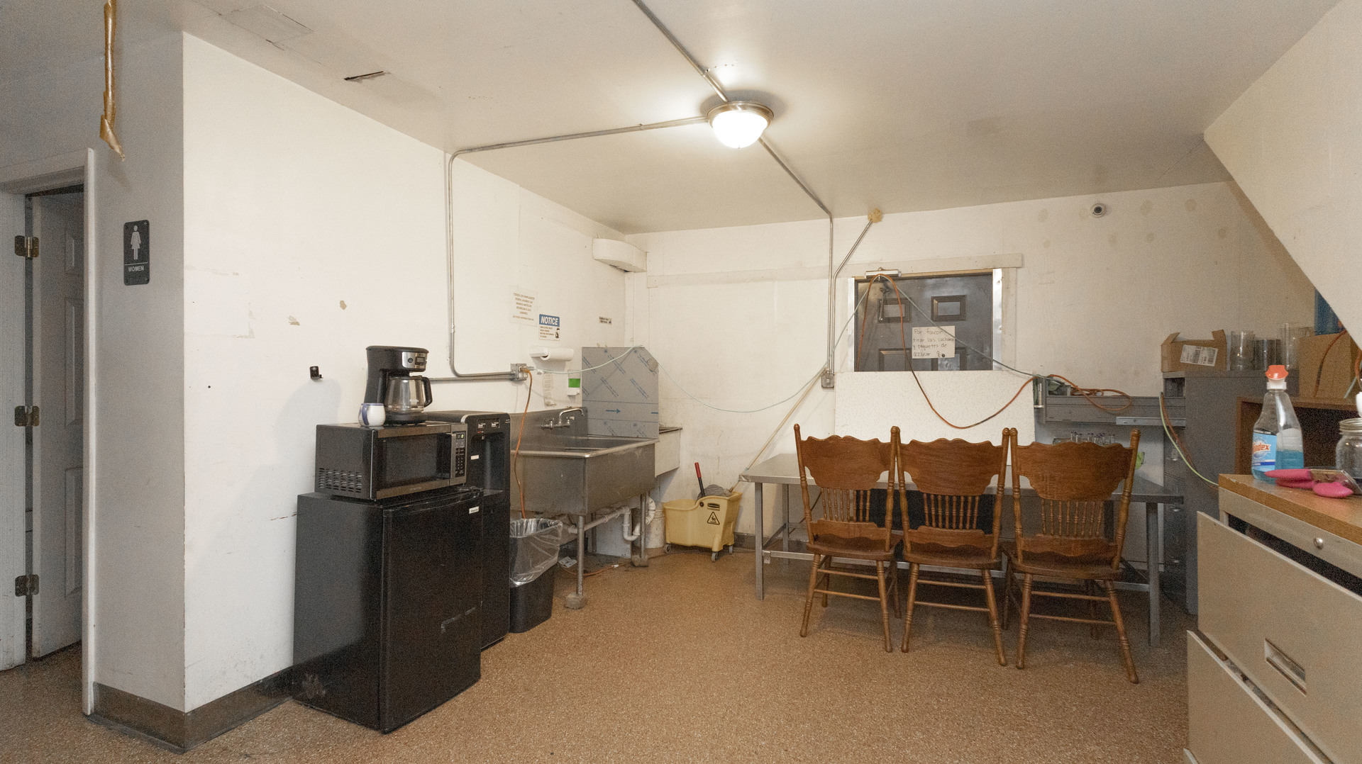 3612 West Roosevelt Road Chicago, IL 60624 - Photo 23 of 32 a view of a dining room with furniture