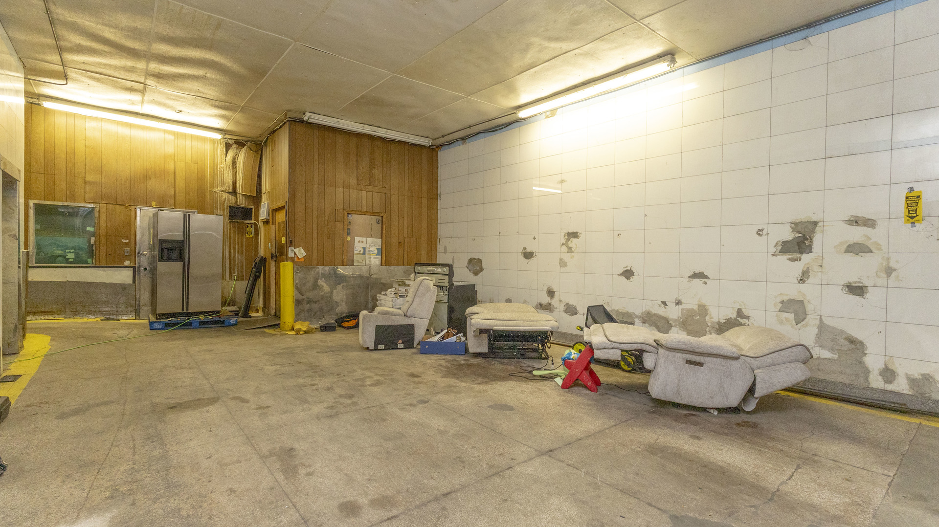 3612 West Roosevelt Road Chicago, IL 60624 - Photo 28 of 32 a view of a room with gym equipment