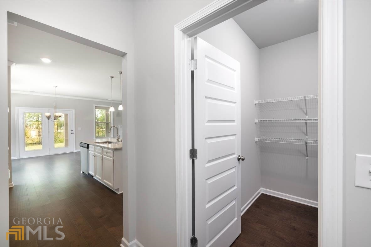 1921 Endress Circle Hampton, GA 30228 - Photo 11 of 52