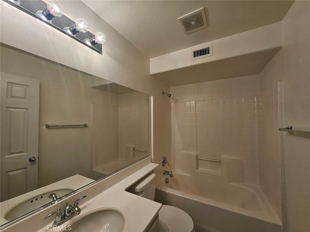 3944 Polk Street, Unit F Riverside, CA 92505 - Photo 13 of 18