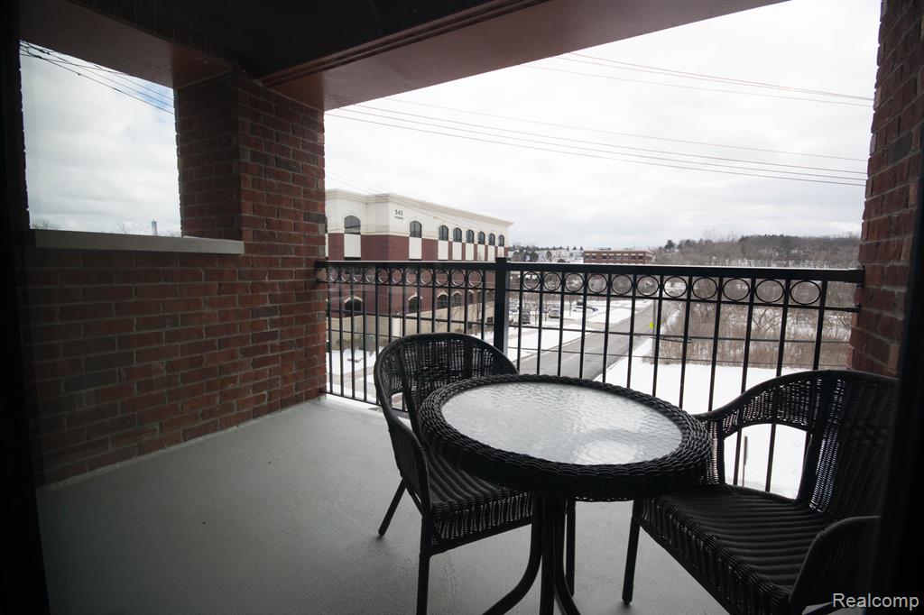 112 Walnut Boulevard, Unit 411 Rochester, MI 48307 - Photo 9 of 9