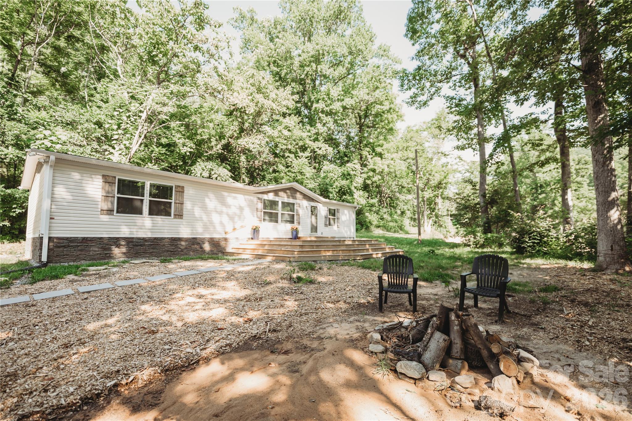 17 Hickory Acres Road Hendersonville, NC 28792 - Photo 35 of 43