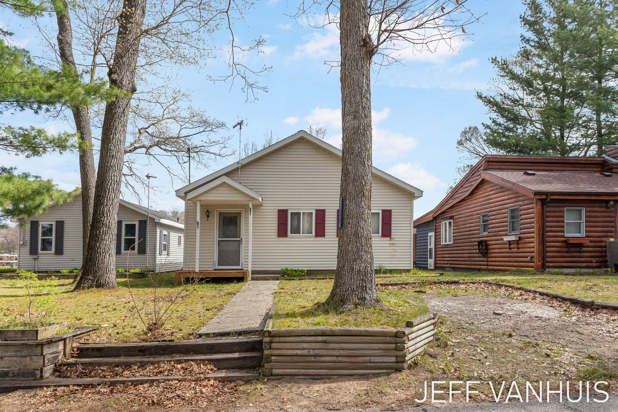 10138 South Lakeside Ridge Road Baldwin, MI 49304 - Photo 7 of 83 25-web-or-mls-10138-s-lakeside-ridge-rd