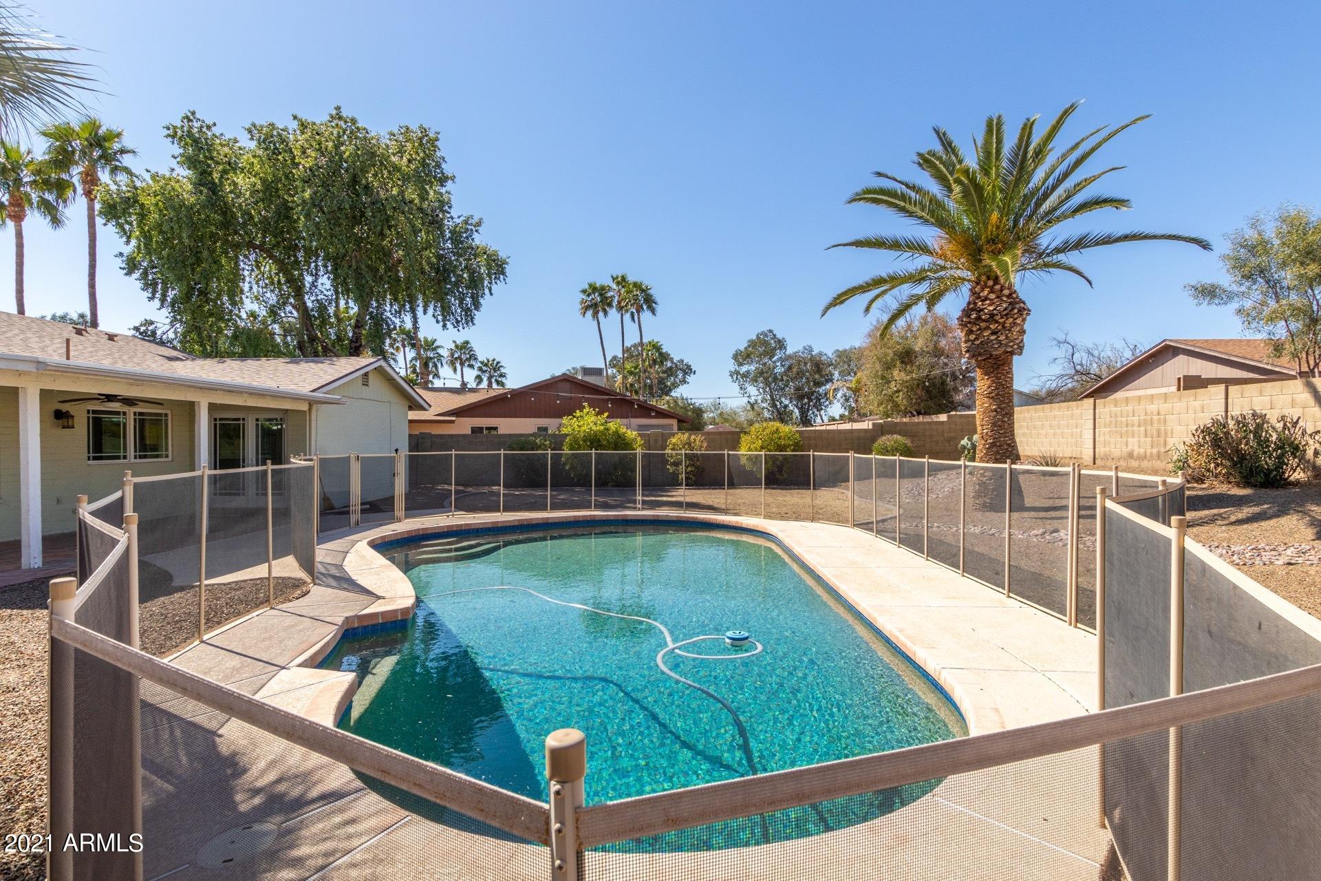 4218 East Redfield Road Phoenix, AZ 85032 - Photo 20 of 20 Ready for a pool party!