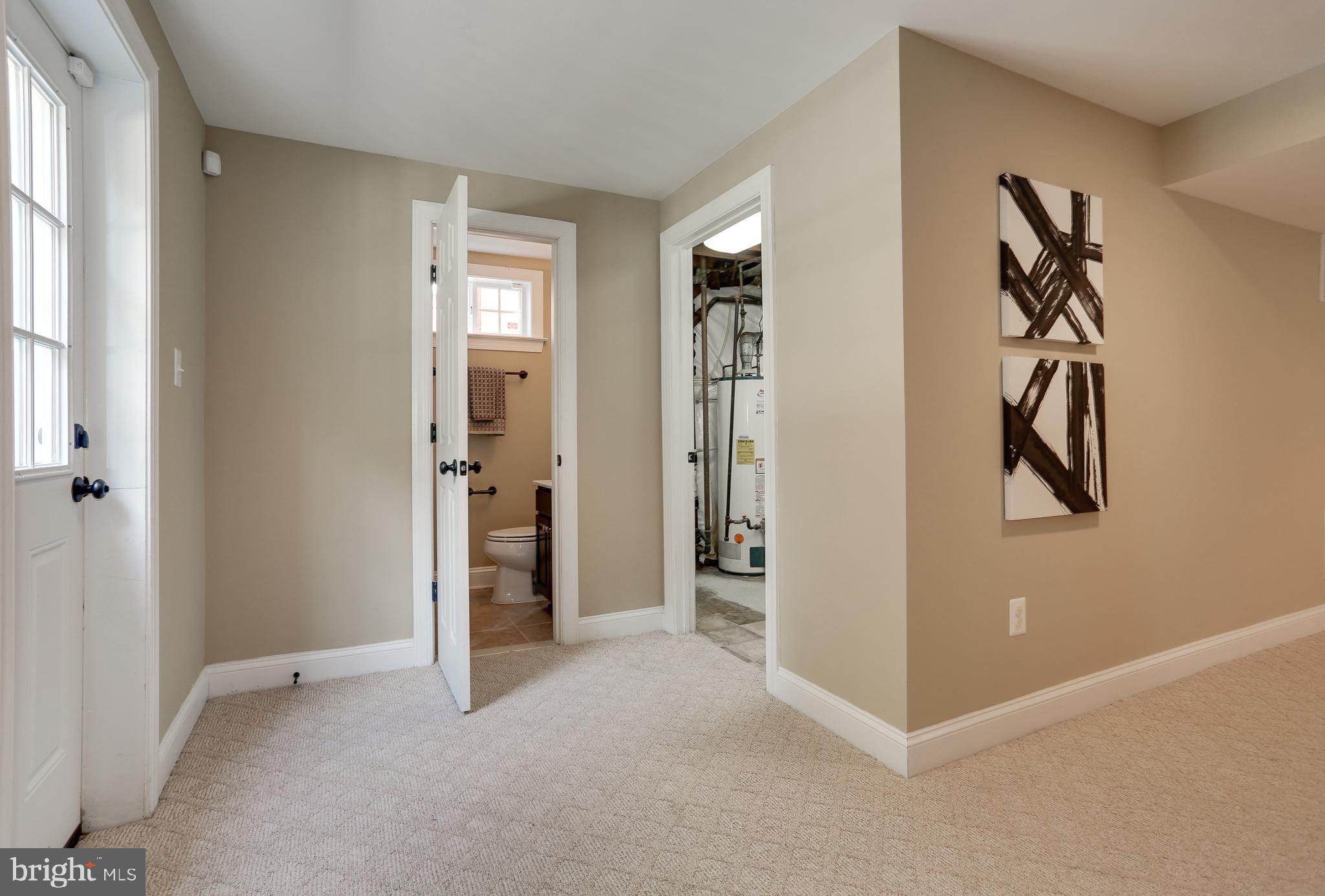 217 Hannes Street Silver Spring, MD 20901 - Photo 29 of 50