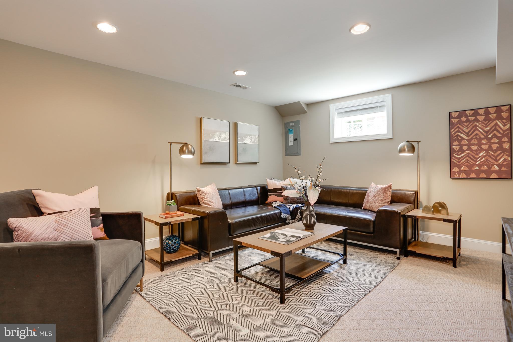 217 Hannes Street Silver Spring, MD 20901 - Photo 34 of 50