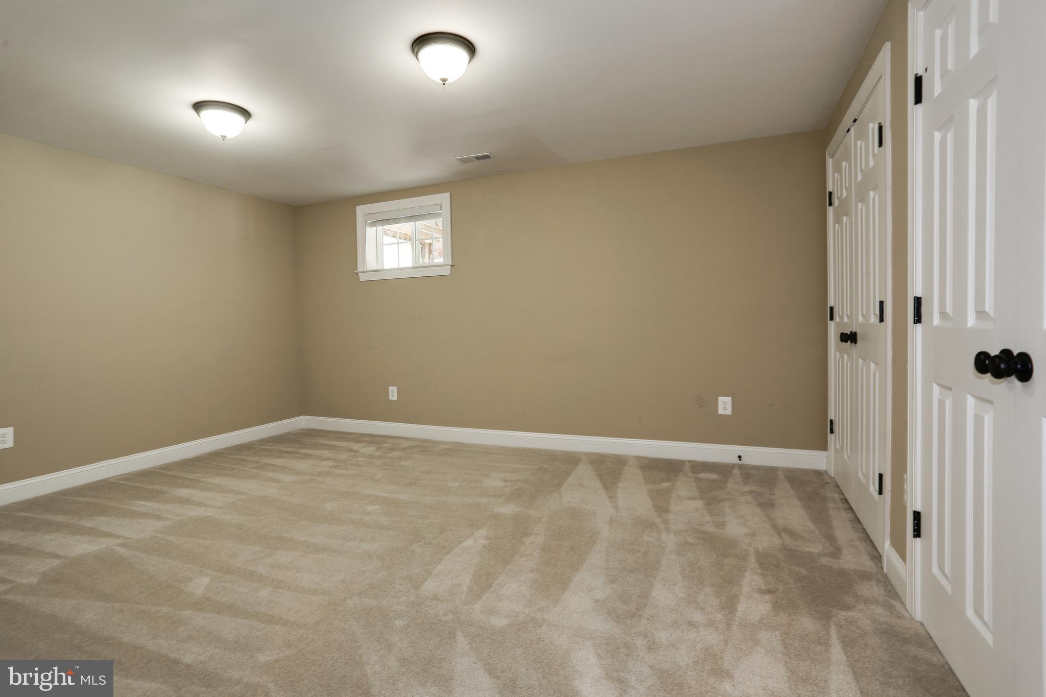217 Hannes Street Silver Spring, MD 20901 - Photo 38 of 50