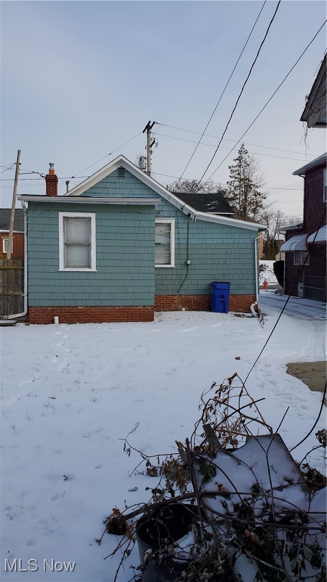 17610 Brazil Road Cleveland, OH 44119 - Photo 46 of 50 View of snow covered house
