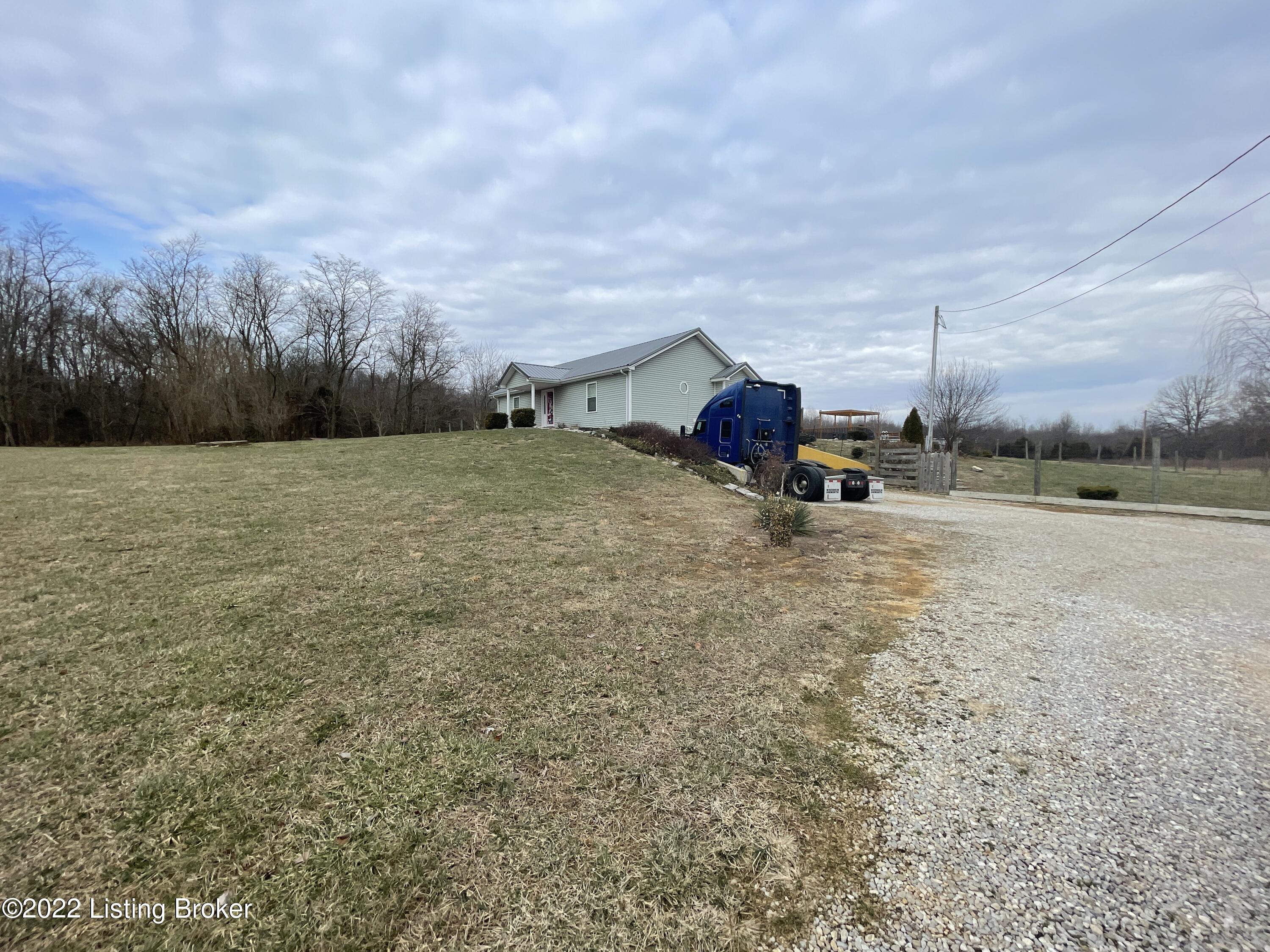 645 Bunger Road Ekron, KY 40117 - Photo 3 of 28 1D53F0BD-B8E6-4910-BE33-9A570C8A6812