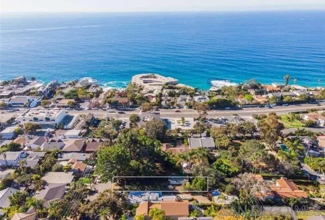 $2,300,000 | 31565 Eagle Rock Way, Laguna Beach, CA 92651