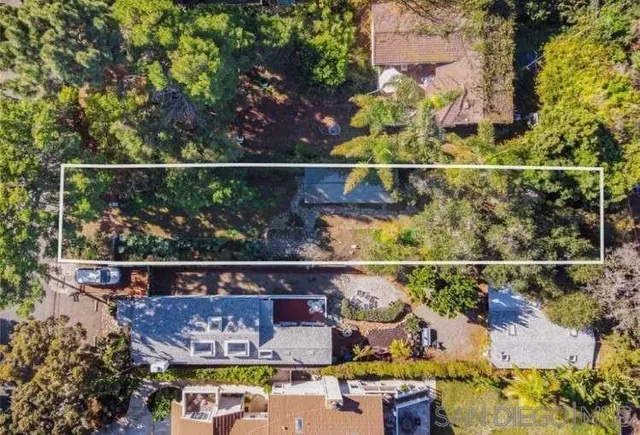 $2,300,000 | 31565 Eagle Rock Way, Laguna Beach, CA 92651