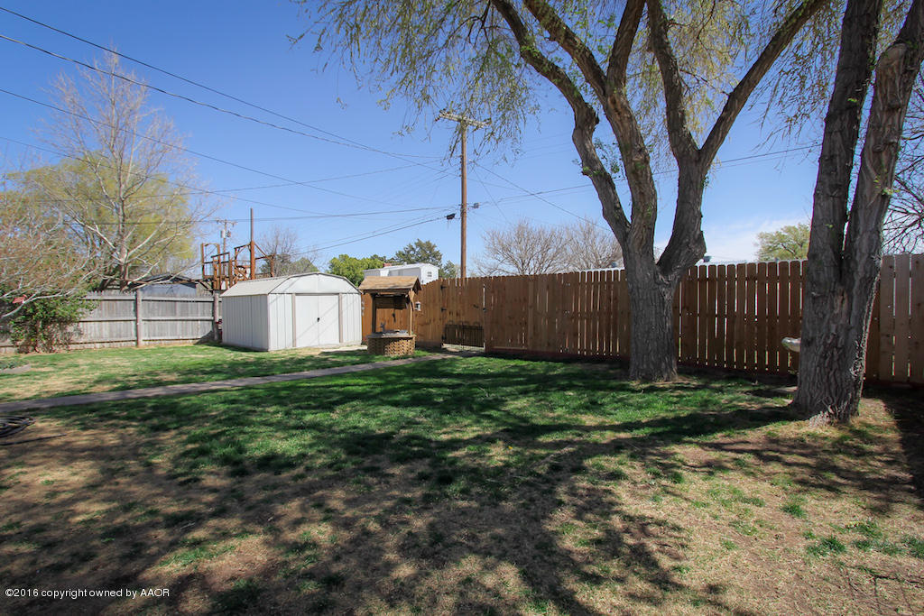 4817 Crockett Street Amarillo, TX 79110 - Photo 26 of 28 IMG_6406