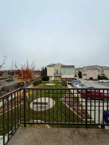 $400,000 | 3894 East Commerce Way, Sacramento, CA 95834