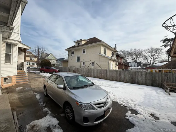 a house view with a outdoor space