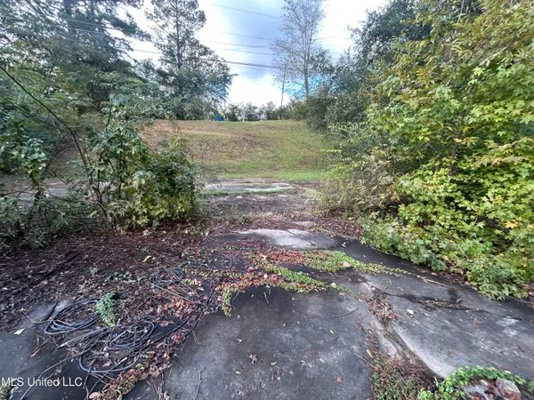 $8,750 | 106 Pine Drive, Winona, MS 38967
