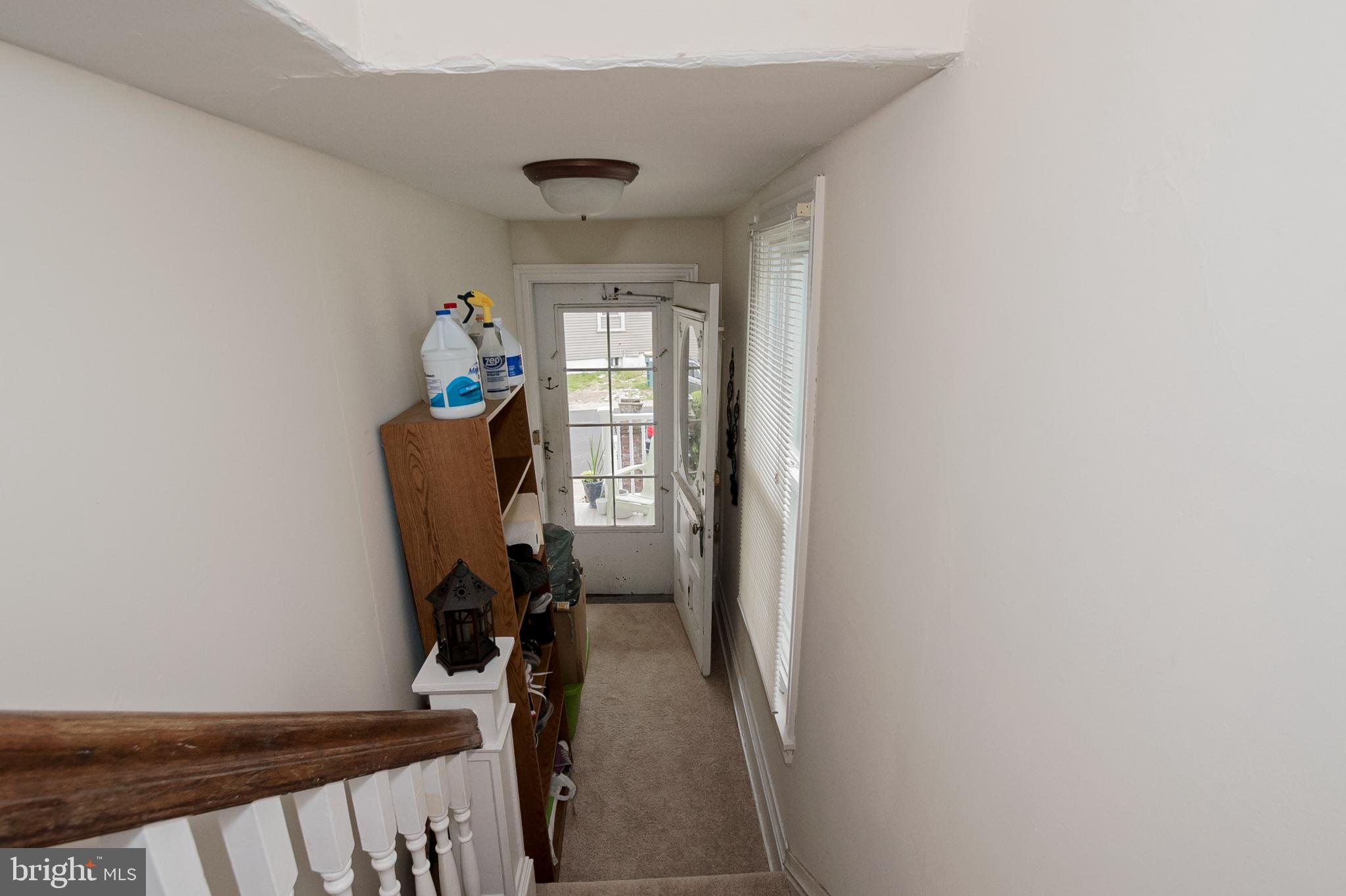 1121 Rosedale Avenue Wilmington, DE 19809 - Photo 7 of 38 Entrance to 2nd floor unit