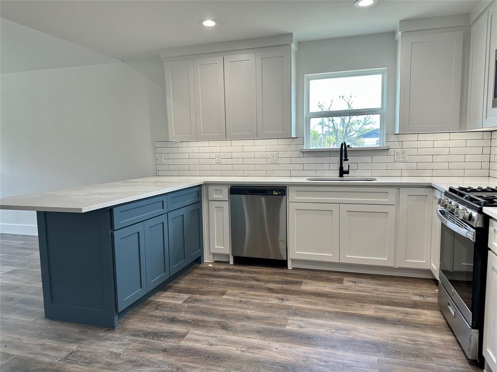 803 Sam Houston Street Rockwall, TX 75087 - Photo 6 of 14