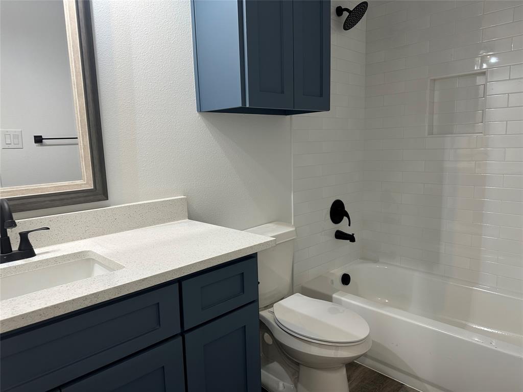 803 Sam Houston Street Rockwall, TX 75087 - Photo 9 of 14