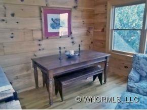 6 Rambling Creek Road Hendersonville, NC 28739 - Photo 5 of 21 Gallery Image 5