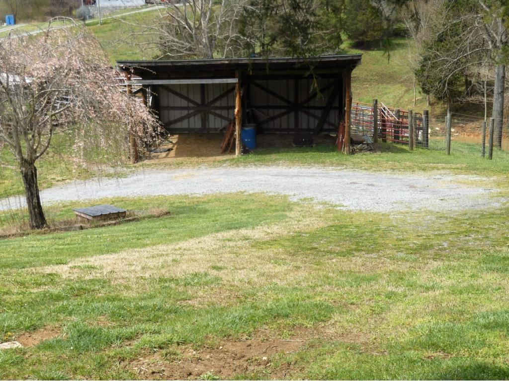 1144 Butcher Valley Road Rogersville, TN 37857 - Photo 6 of 34 Photo 6