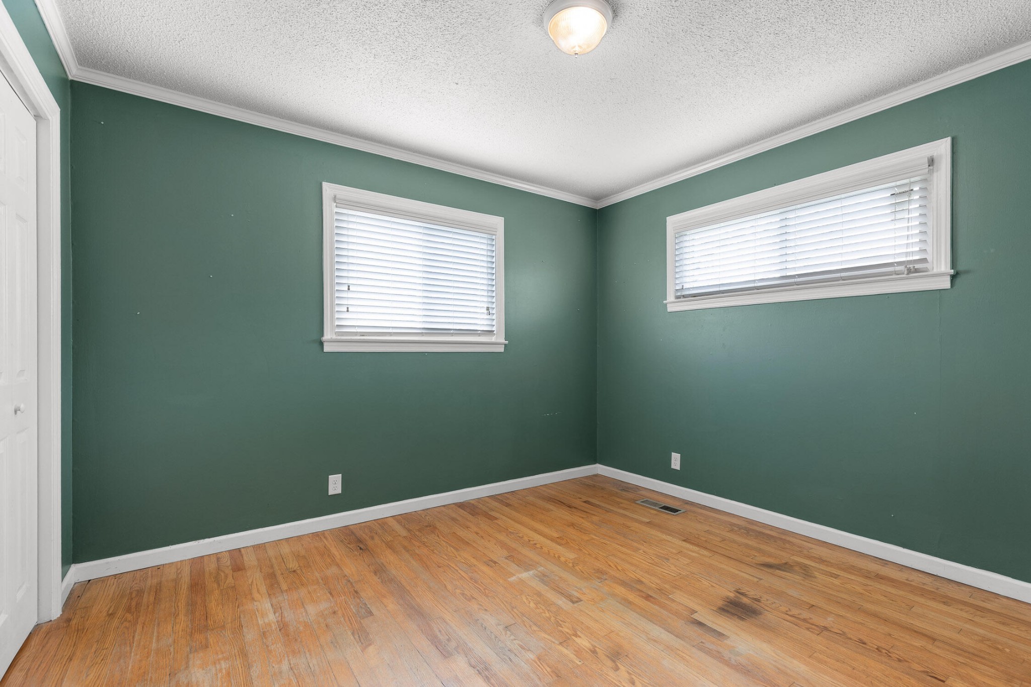 45 Virginia Avenue Rossville, GA 30741 - Photo 20 of 28 a view of a room that has a window in it