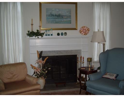 401 Forest Ridge Drive Forest Hills, PA 15221 - Photo 4 of 18 1st Floor Plan. GAS LOG FIREPLACE IS FOCAL POINT OF LIVING ROOM