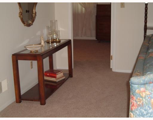 401 Forest Ridge Drive Forest Hills, PA 15221 - Photo 6 of 18 1st Floor Plan. ALL NEW CARPETING