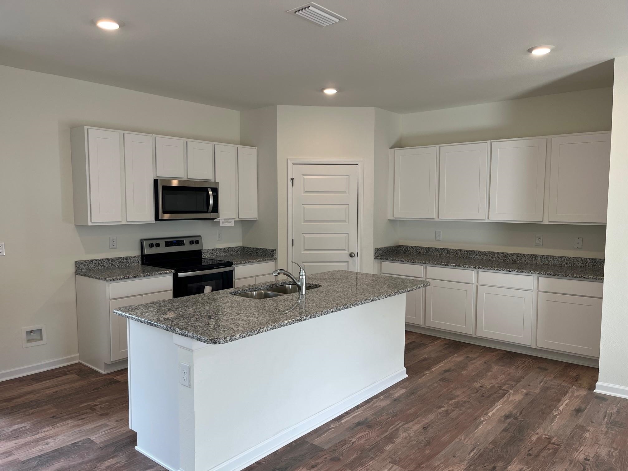 24043 Veranda Circle Elberta, AL 36530 - Photo 8 of 20