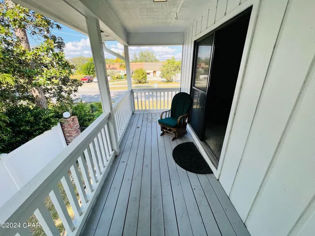 $1,950 | 8623 North Lagoon Drive, Unit B10, Panama City Beach, FL 32408