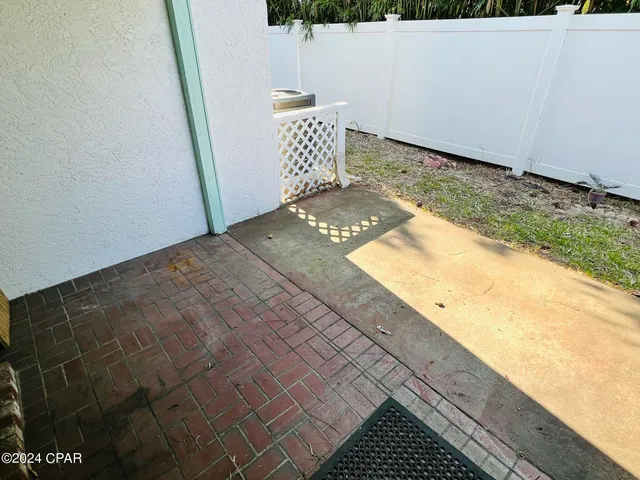 $1,950 | 8623 North Lagoon Drive, Unit B10, Panama City Beach, FL 32408