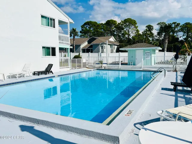 $1,950 | 8623 North Lagoon Drive, Unit B10, Panama City Beach, FL 32408