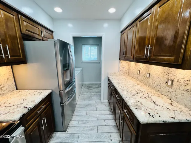 $1,950 | 8623 North Lagoon Drive, Unit B10, Panama City Beach, FL 32408